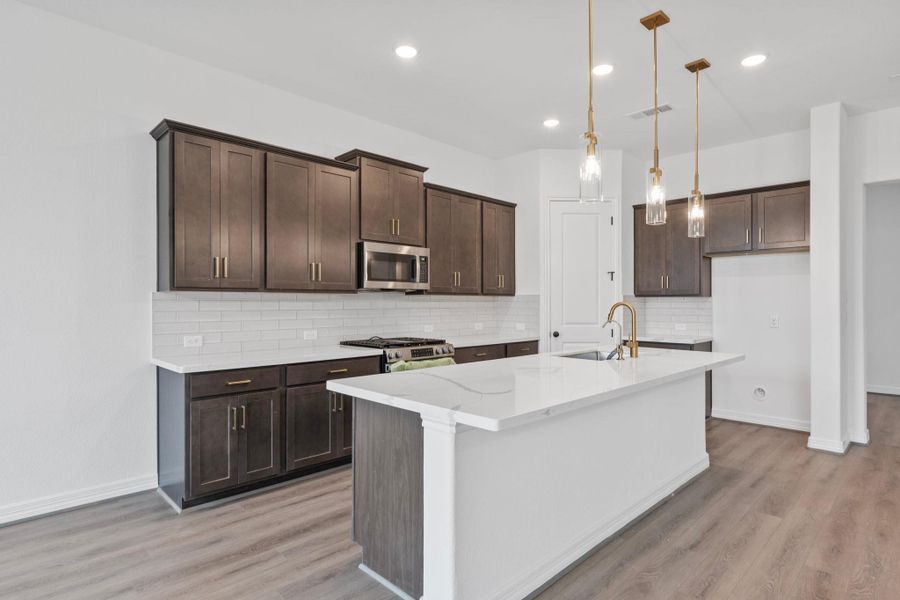 Sample product photo. Actual exterior and interior selections may vary by homesite. Photo may be virtually staged