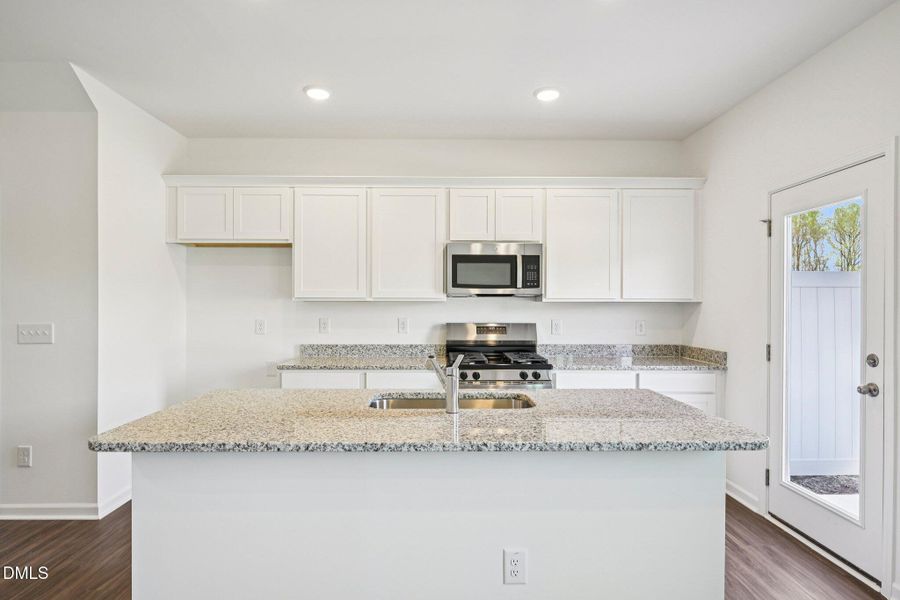 13-web-or-mls-Mirth Ct-S3103-013 13-web-or-mls-Mirth Ct-S3103-013