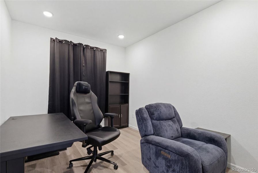 Furnished interior view inside a new home in Crossway at Second Creek, Commerce City (Image 11). Furnished interior view inside a new home in Crossway at Second Creek, Commerce City (Image 11).