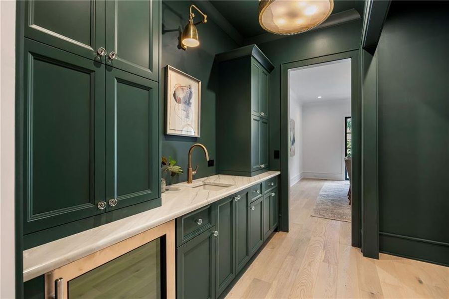 Furnished interior view inside a new home in , Atlanta (Image 34).