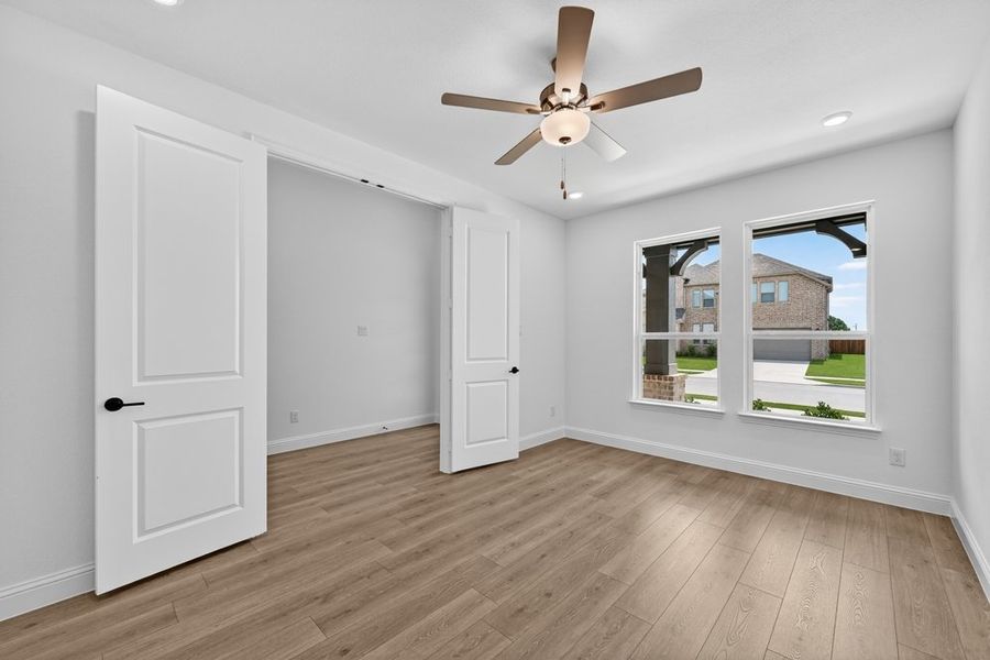 Spacious, unfurnished interior of a new home in South Oak, Lakewood Village (Image 28).