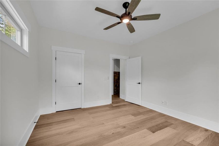 Spacious, unfurnished interior of a new home in , Toccoa (Image 58).