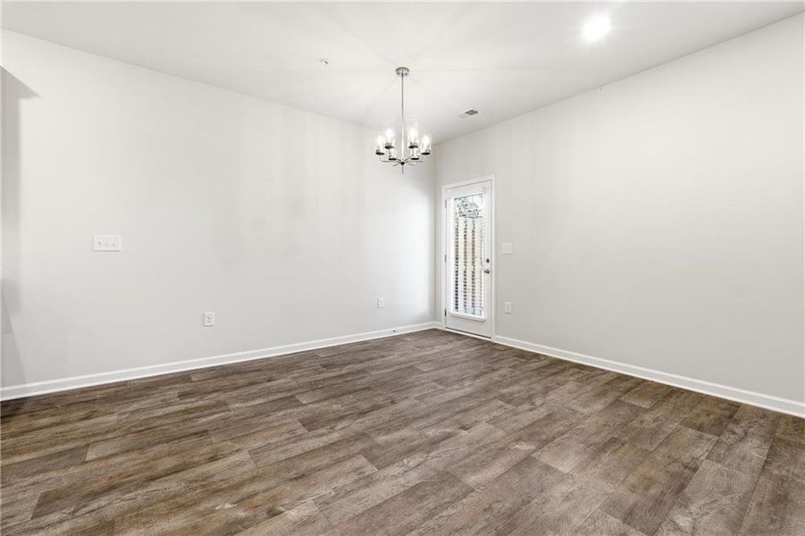 Spacious, unfurnished interior of a new home in Carolina, Palmetto (Image 18).