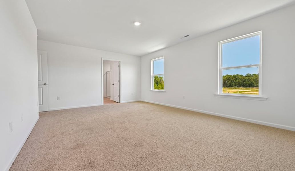 Spacious, unfurnished interior of a new home in Shahbain Reserve, Raeford (Image 35). Spacious, unfurnished interior of a new home in Shahbain Reserve, Raeford (Image 35).