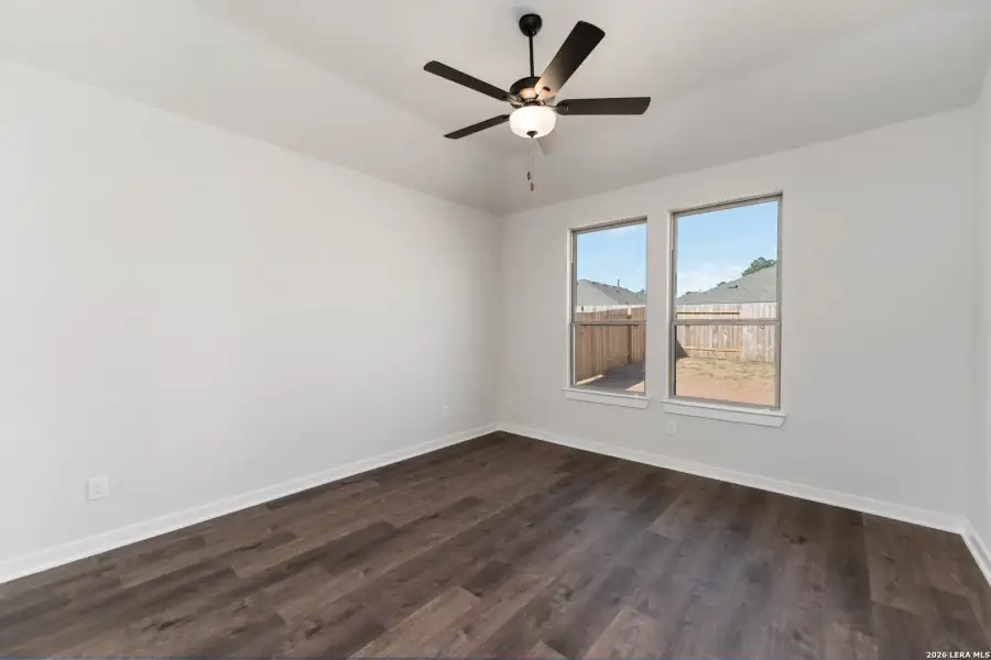 Spacious, unfurnished interior of a new home in Willow Point, San Antonio (Image 17). Spacious, unfurnished interior of a new home in Willow Point, San Antonio (Image 17).