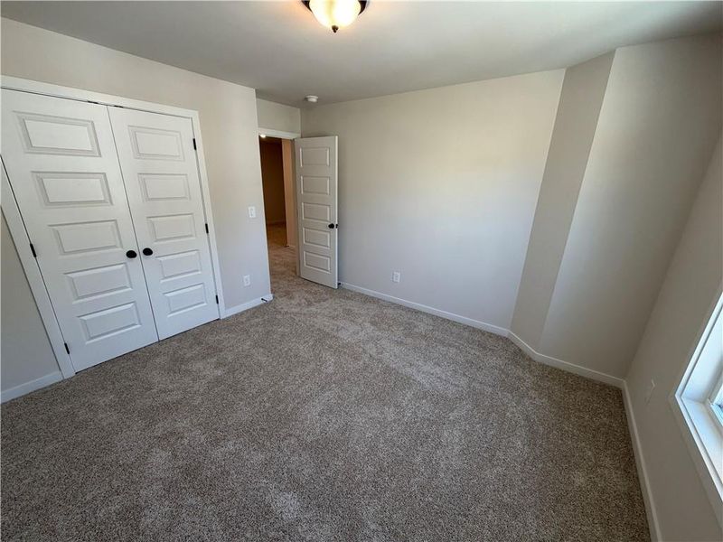 Spacious, unfurnished interior of a new home in Millstone at Mundy Mill, Gainesville (Image 18).