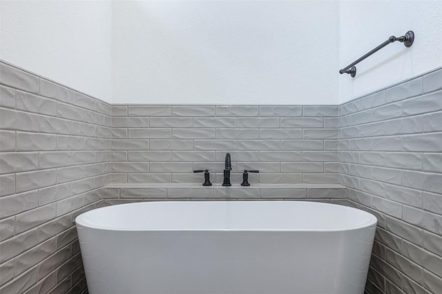 Image 38 of a home in .