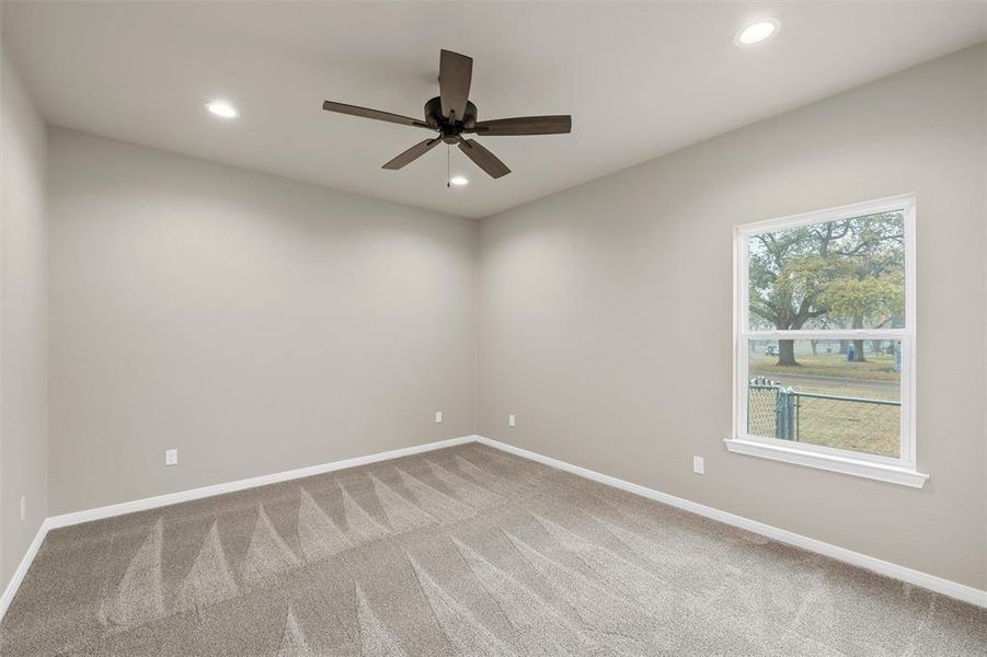 Spacious, unfurnished interior of a new home in , Waco (Image 24).
