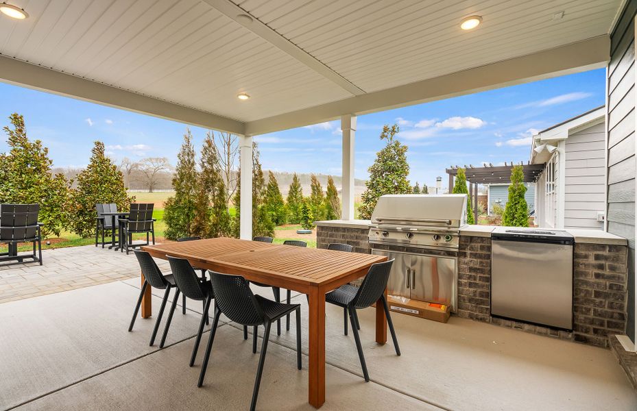 Renown Covered Porch Nashville New Home 55+ Communities Southern Harmony Renown Covered Porch Nashville New Home 55+ Communities Southern Harmony