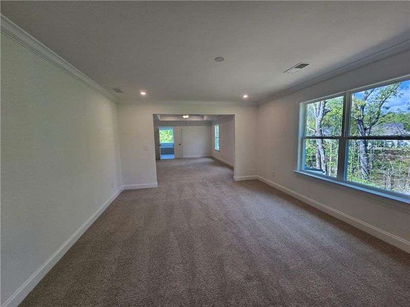 Spacious, unfurnished interior of a new home in Palmer Falls, Douglasville (Image 18).