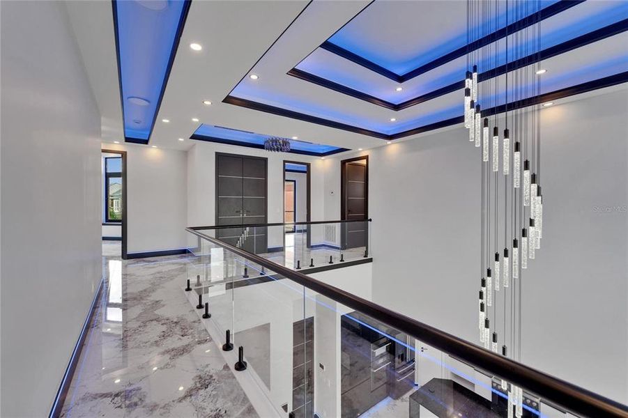 Spacious, unfurnished interior of a new home in , Apollo Beach (Image 85).