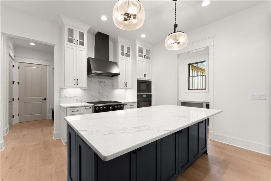 Furnished interior view inside a new home in , Gainesville (Image 15).