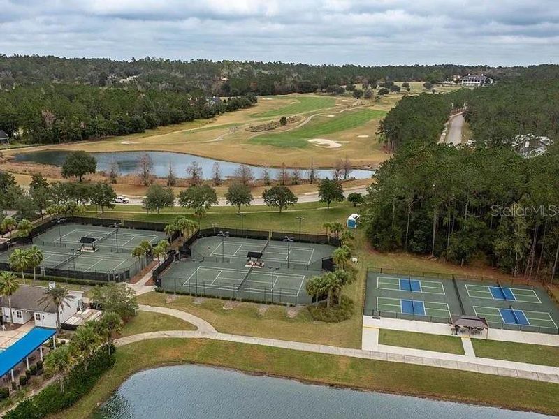 Image 33 of a home in . Image 33 of a home in .