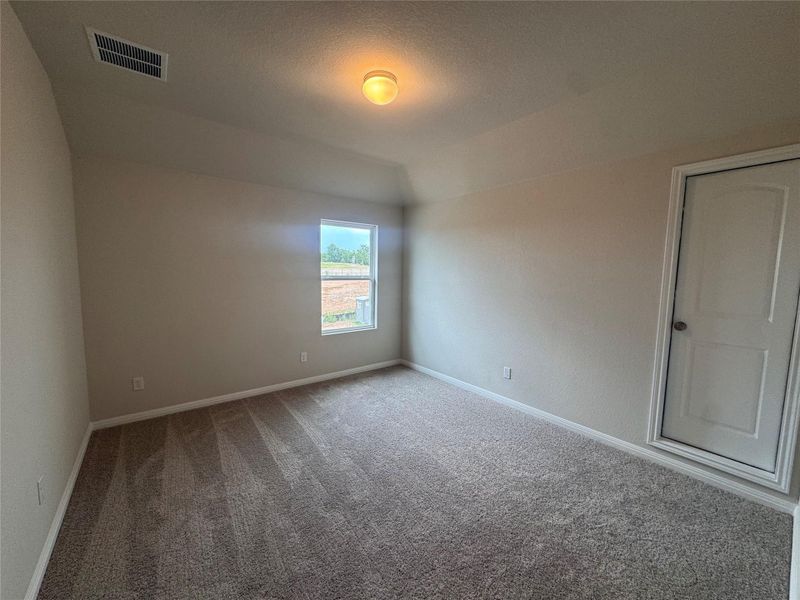 Spacious, unfurnished interior of a new home in The Colony 50s, Bastrop (Image 9). Spacious, unfurnished interior of a new home in The Colony 50s, Bastrop (Image 9).