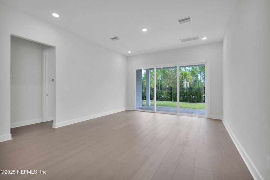 Spacious, unfurnished interior of a new home in , Ponte Vedra (Image 21).