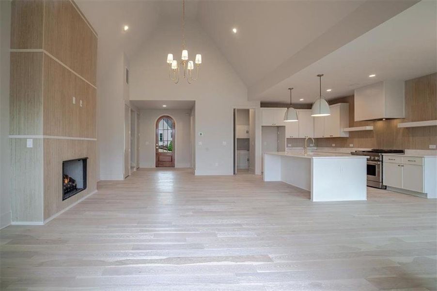 Spacious, unfurnished interior of a new home in Gardens at Arbor Springs, Newnan (Image 16).