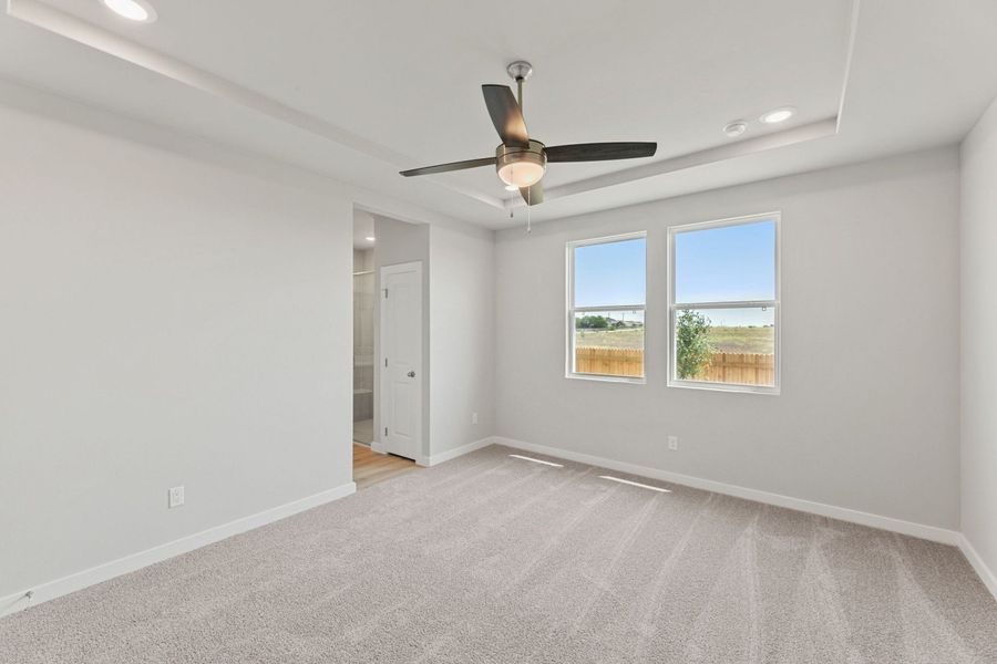 Spacious, unfurnished interior of a new home in Highland Ridge, New Braunfels (Image 22).