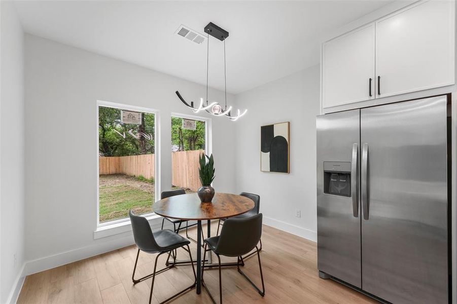 Furnished interior view inside a new home in , Dallas (Image 14).