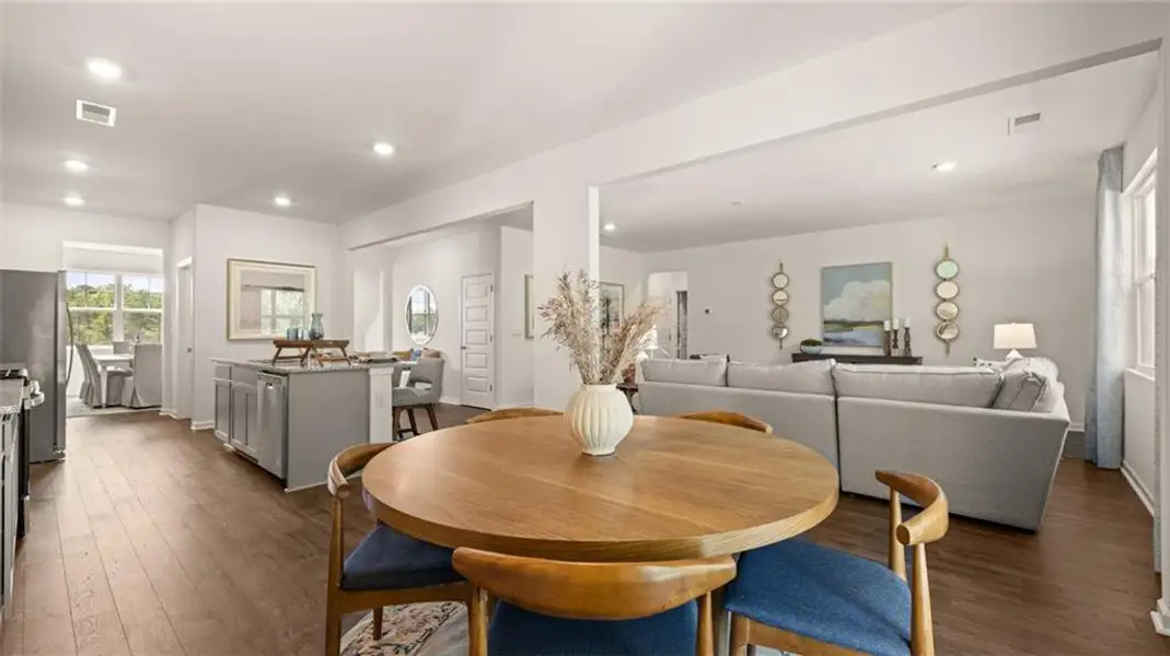 Furnished interior view inside a new home in Bridle Creek, Locust Grove (Image 42). Furnished interior view inside a new home in Bridle Creek, Locust Grove (Image 42).