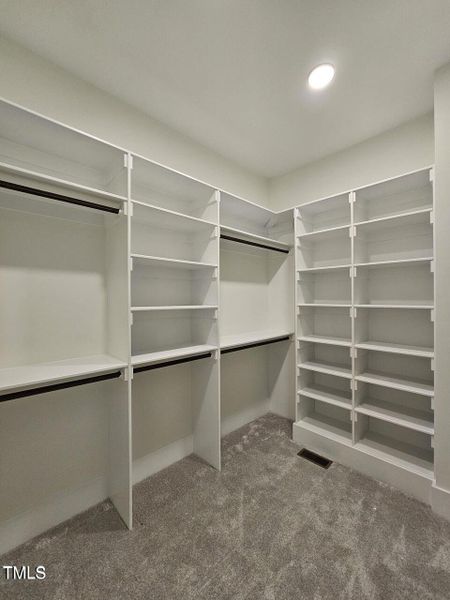 henderson closet shelving