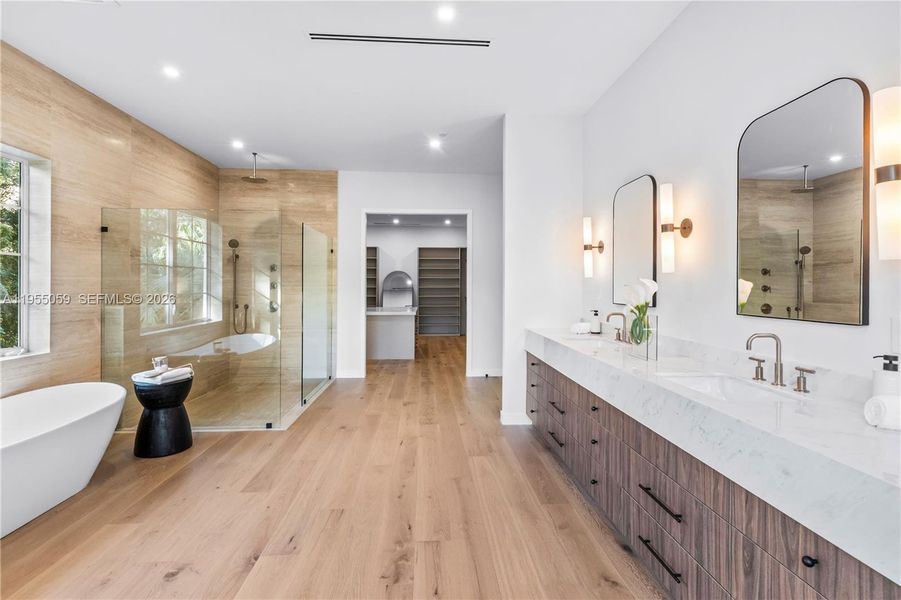 Furnished interior view inside a new home in , Miami (Image 35).