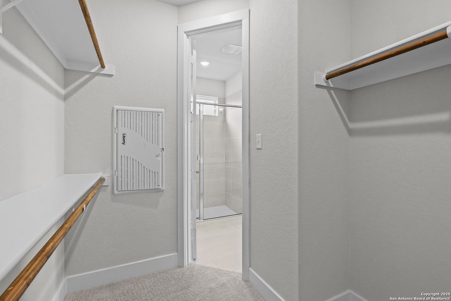 Image 31 of a home in Veramendi.