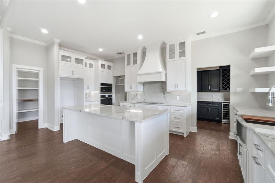 Furnished interior view inside a new home in , Abilene (Image 15).