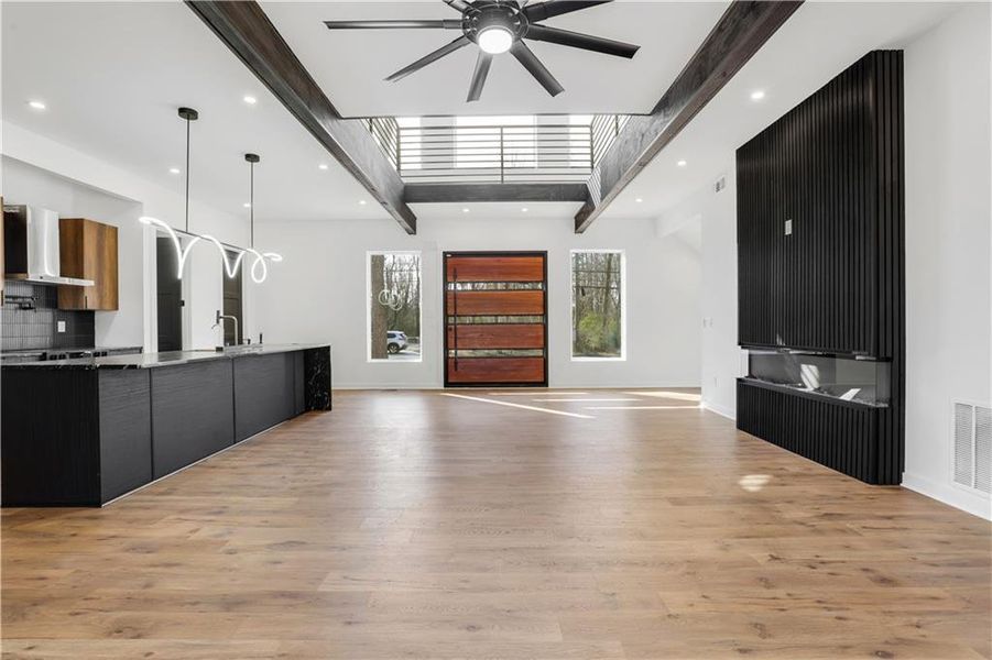 Spacious, unfurnished interior of a new home in , Atlanta (Image 42). Spacious, unfurnished interior of a new home in , Atlanta (Image 42).