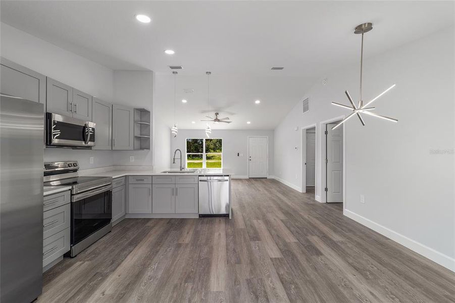 Furnished interior view inside a new home in , Dunnellon (Image 6).