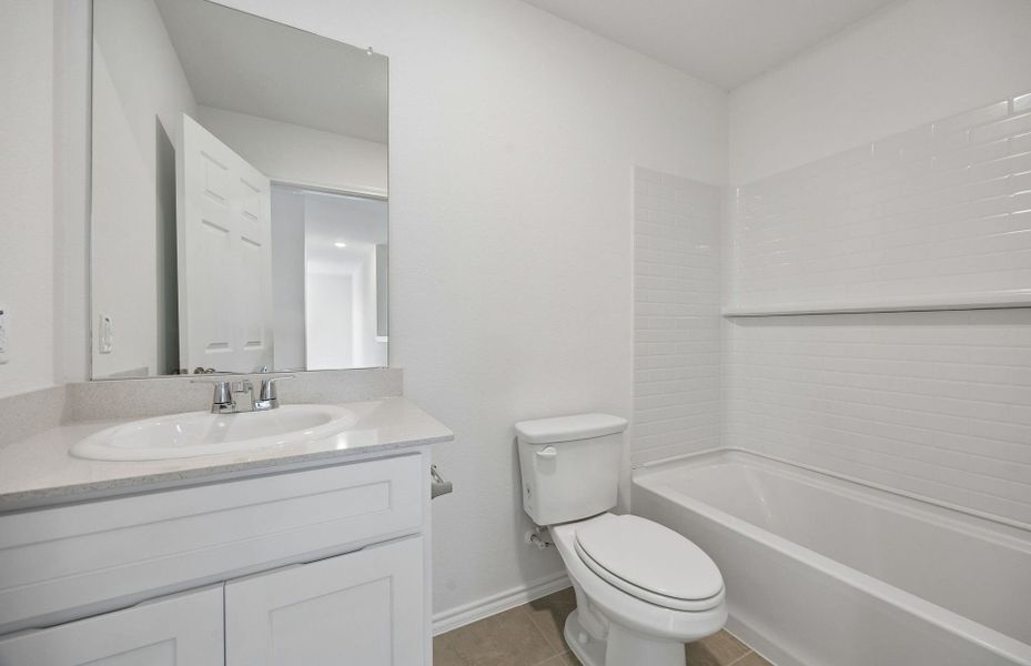 Representative furnished interior of a home built from the Frio by Centex in Ashford Crossing, Princeton (Image 8).