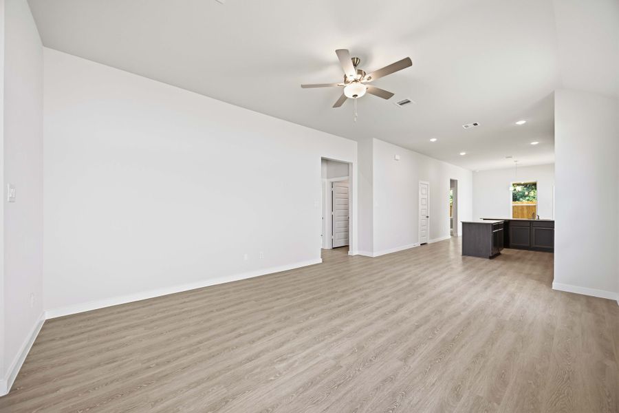 12239 Danza Dr - Juniper C - Family Room 12239 Danza Dr - Juniper C - Family Room
