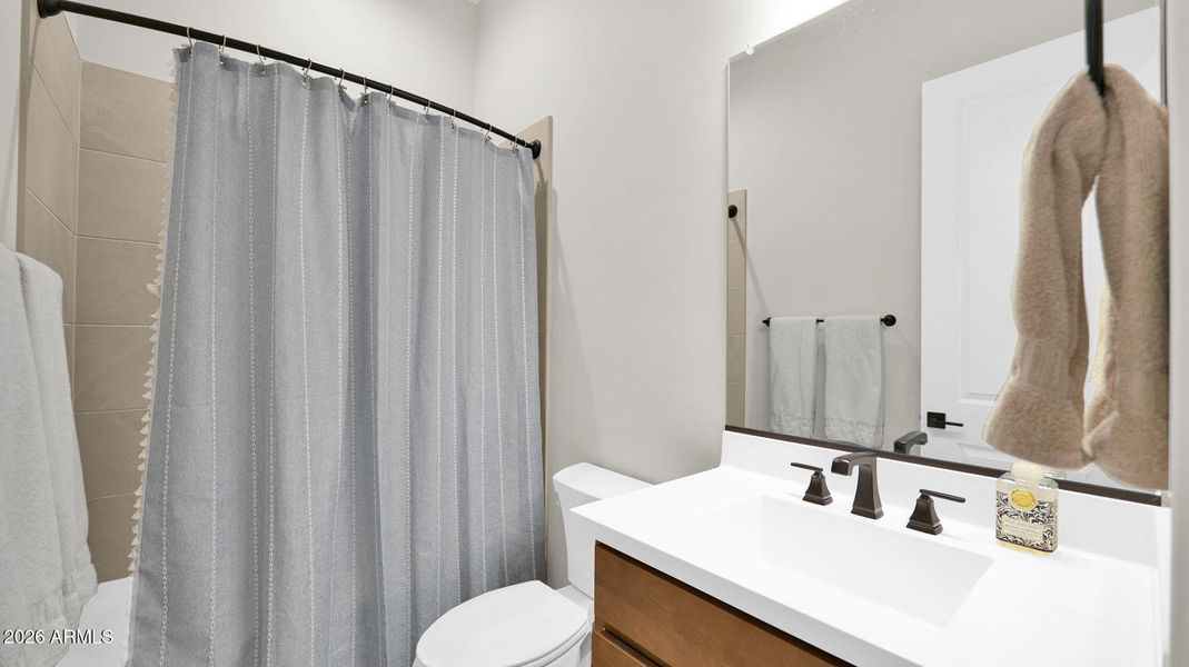 37-web-or-mls-P1486272 37-web-or-mls-P1486272