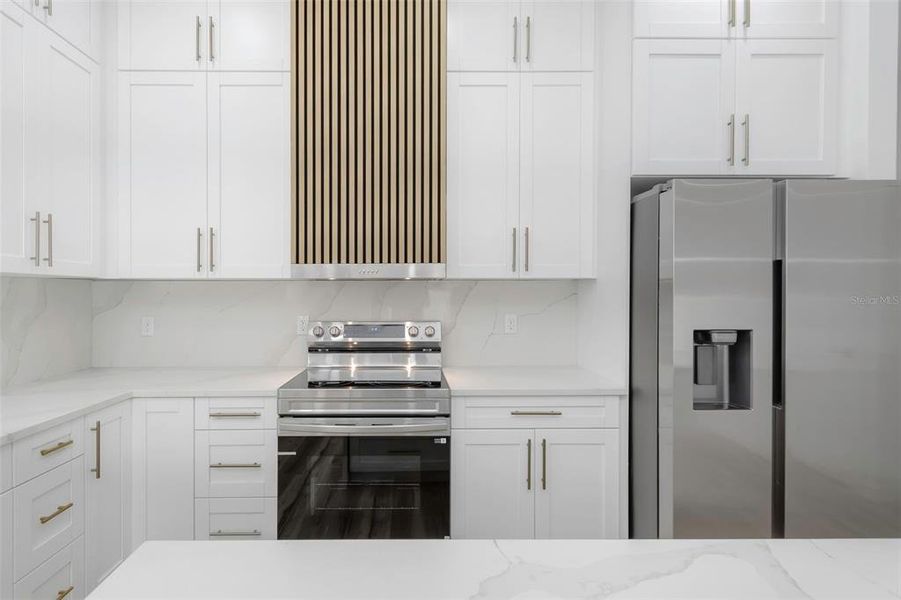 Furnished interior view inside a new home in , Clearwater (Image 11).