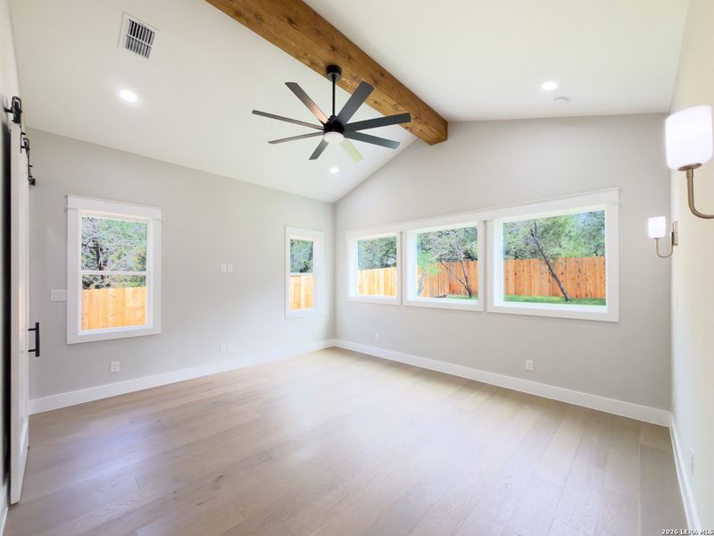 Spacious, unfurnished interior of a new home in , Spring Branch (Image 14).