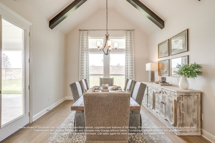Furnished interior view inside a new home in Cunningham Estates, Waxahachie (Image 6).