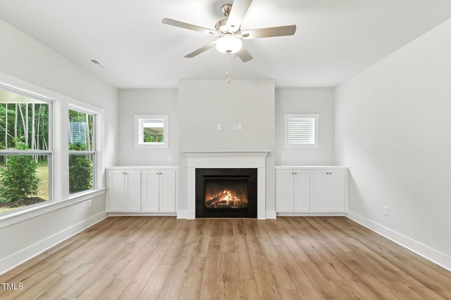 12-web-or-mls-Photo_011