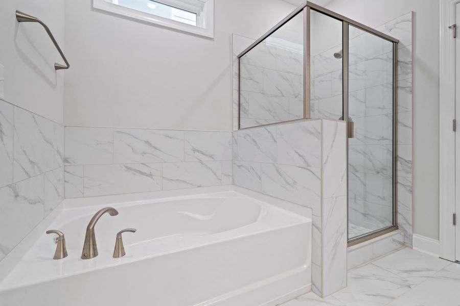 2,813sf New Home in Kernersville, NC.  - Slide 21