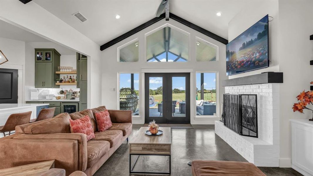 Furnished interior view inside a new home in , Mineral Wells (Image 5).