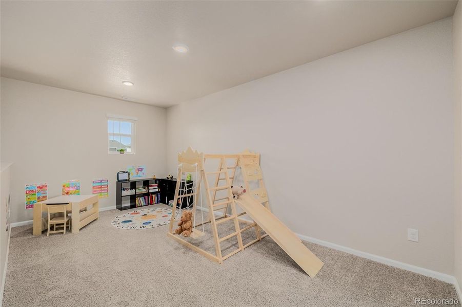 Image 43 of a home in .