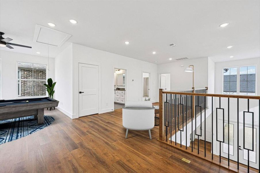 Game Rm space & sitting area