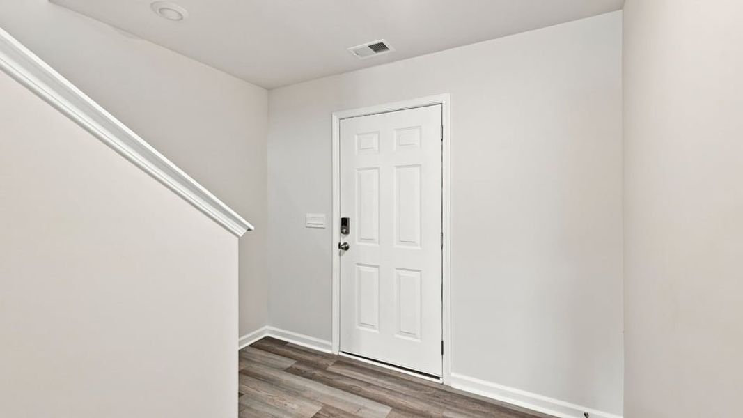 Spacious, unfurnished interior of a new home in Harrier Point, Woodruff (Image 17).