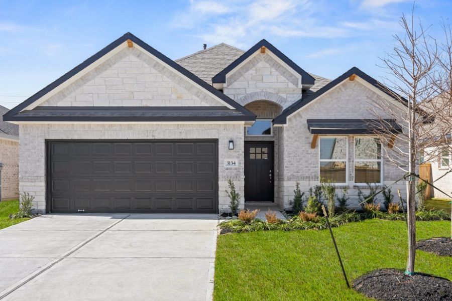 Representative exterior photo of a completed home built from the Myrtle 1687HS by Saratoga Homes in Ashland, Angleton, TX (Image 2). Representative exterior photo of a completed home built from the Myrtle 1687HS by Saratoga Homes in Ashland, Angleton, TX (Image 2).