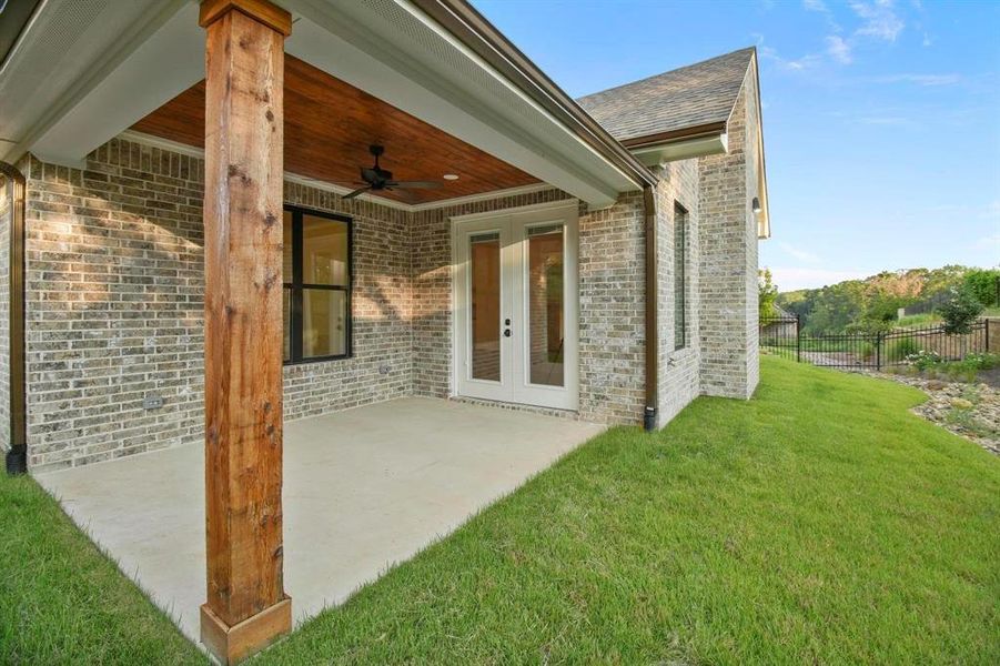 Exterior details and patio area of a home in , Tyler (Image 28).