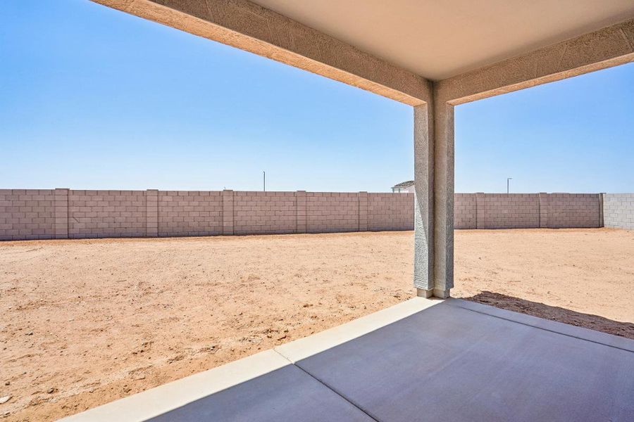 Exterior details and patio area of a home in Skyline Village Enclaves, San Tan Valley (Image 3). Exterior details and patio area of a home in Skyline Village Enclaves, San Tan Valley (Image 3).