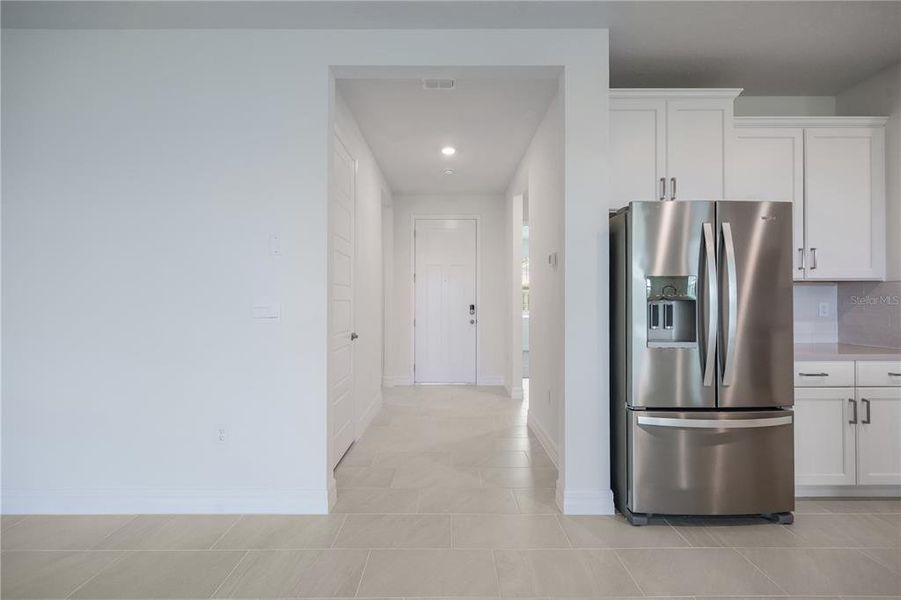 Furnished interior view inside a new home in Lakes of Mount Dora, Mount Dora (Image 10).