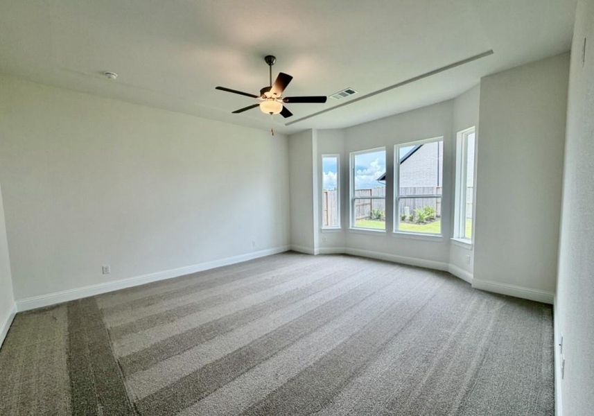 Spacious, unfurnished interior of a new home in Meridiana 70', Manvel (Image 9). Spacious, unfurnished interior of a new home in Meridiana 70', Manvel (Image 9).