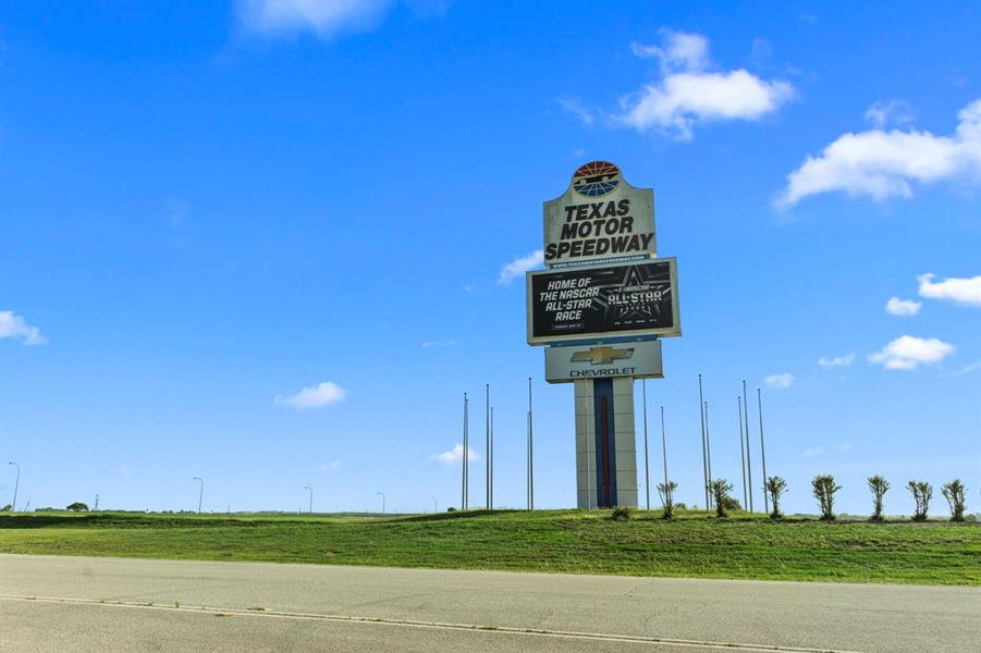 Image 12 of a home in Sanderos.