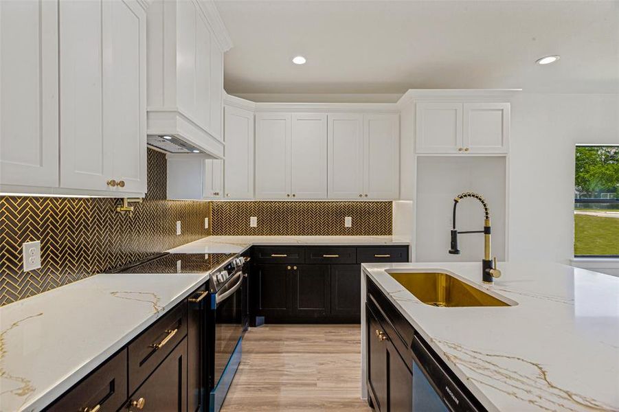 Furnished interior view inside a new home in , Denton (Image 7).
