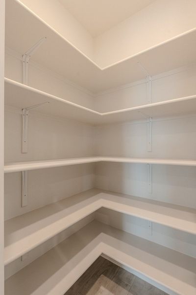 Spacious, unfurnished interior of a new home in Paseo Del Este, El Paso (Image 23).