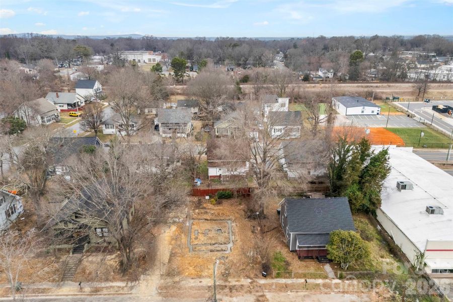 906 Brunett Street 906 Brunett Street